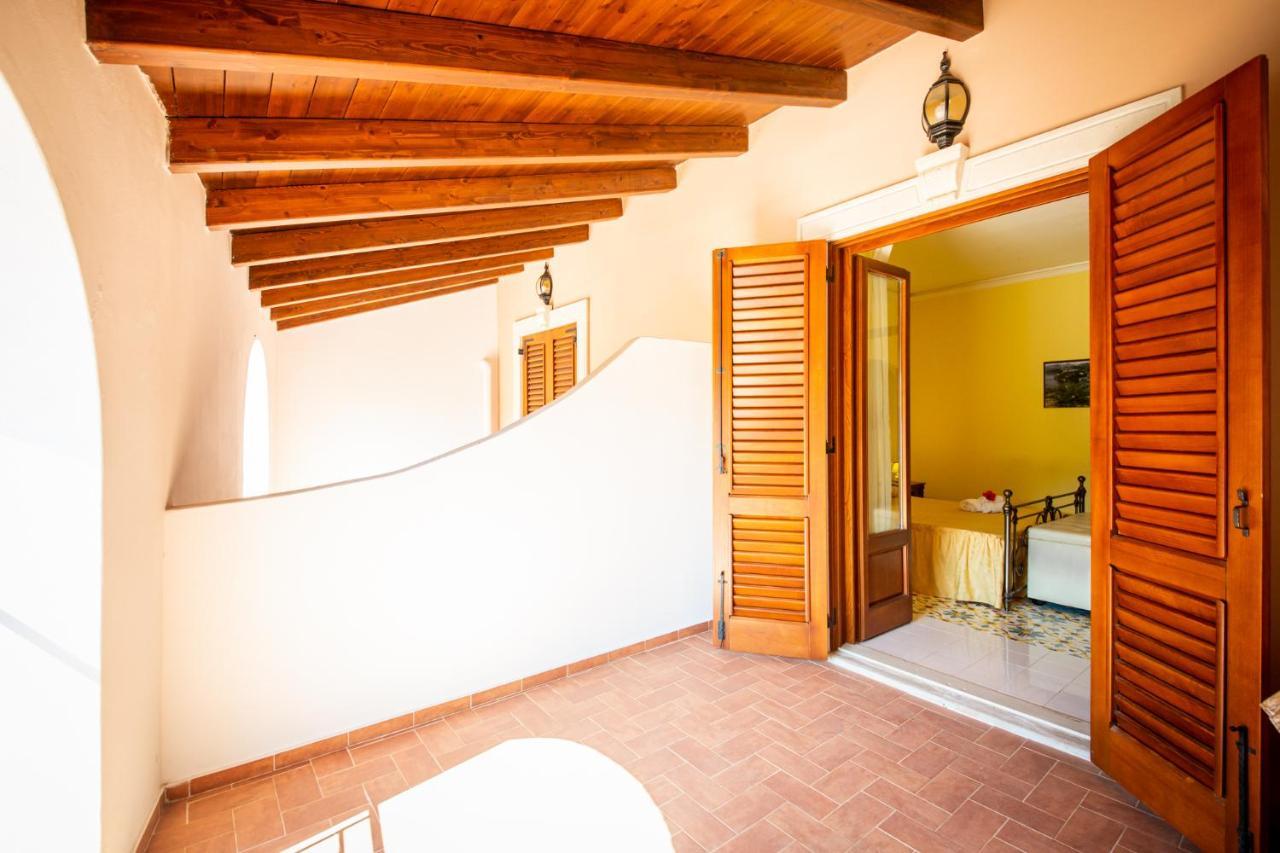 B&B Villa Maristella Lipari  Exterior photo