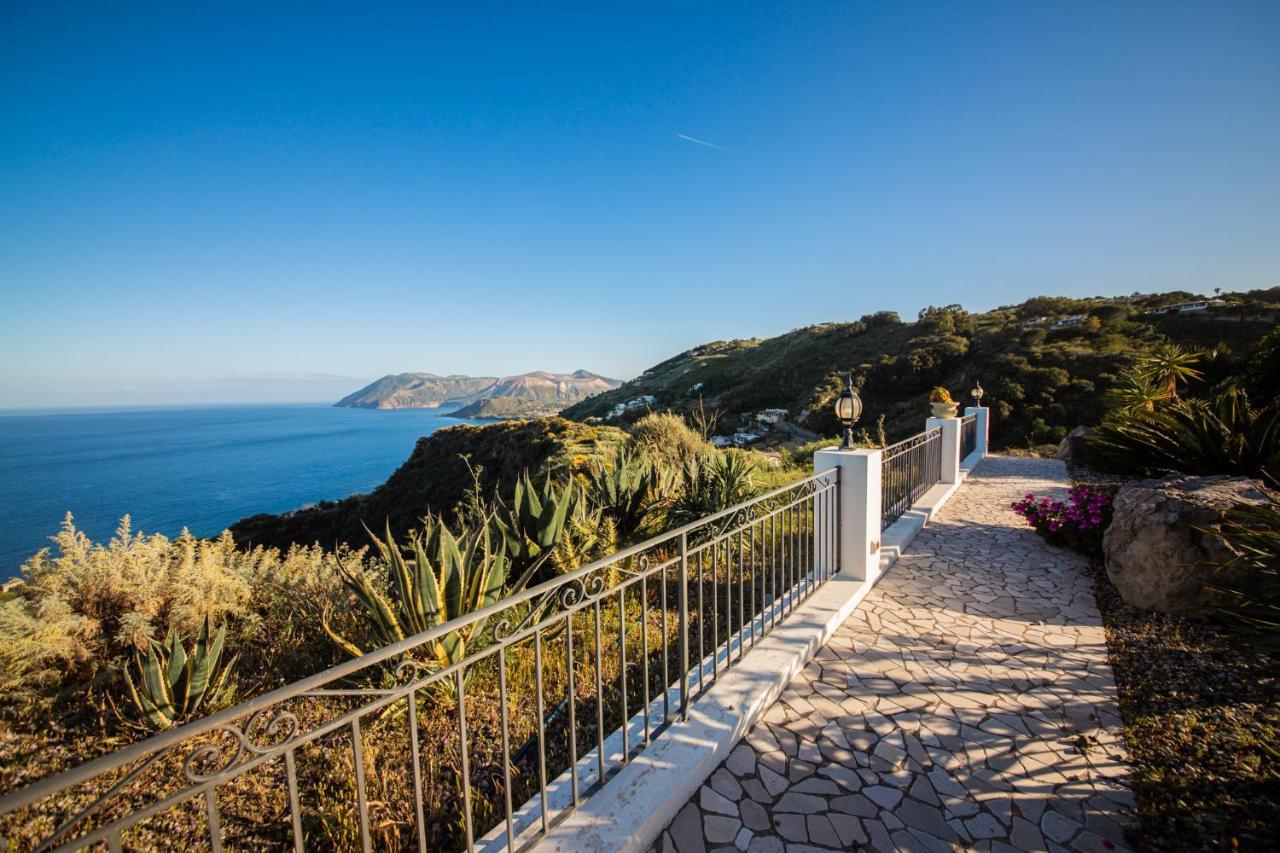 B&B Villa Maristella Lipari  Exterior photo