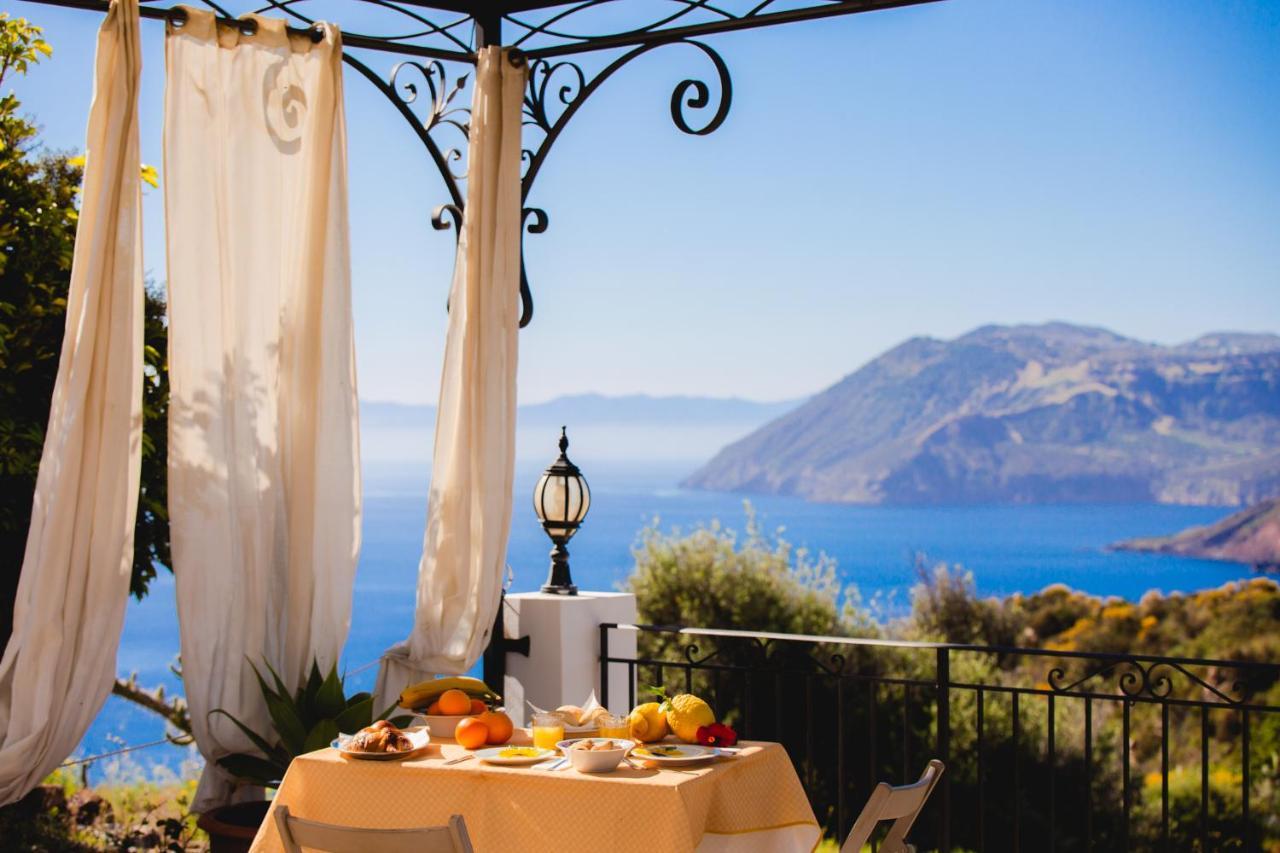 B&B Villa Maristella Lipari  Exterior photo